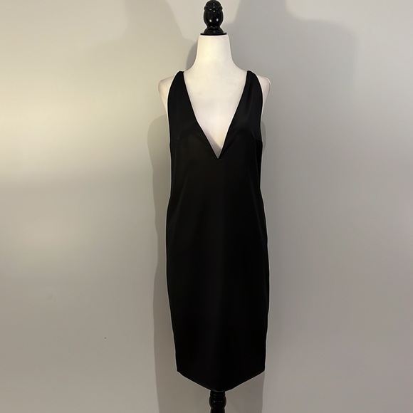 Solace of London Rolson Mini Dress - Picture 4 of 15
